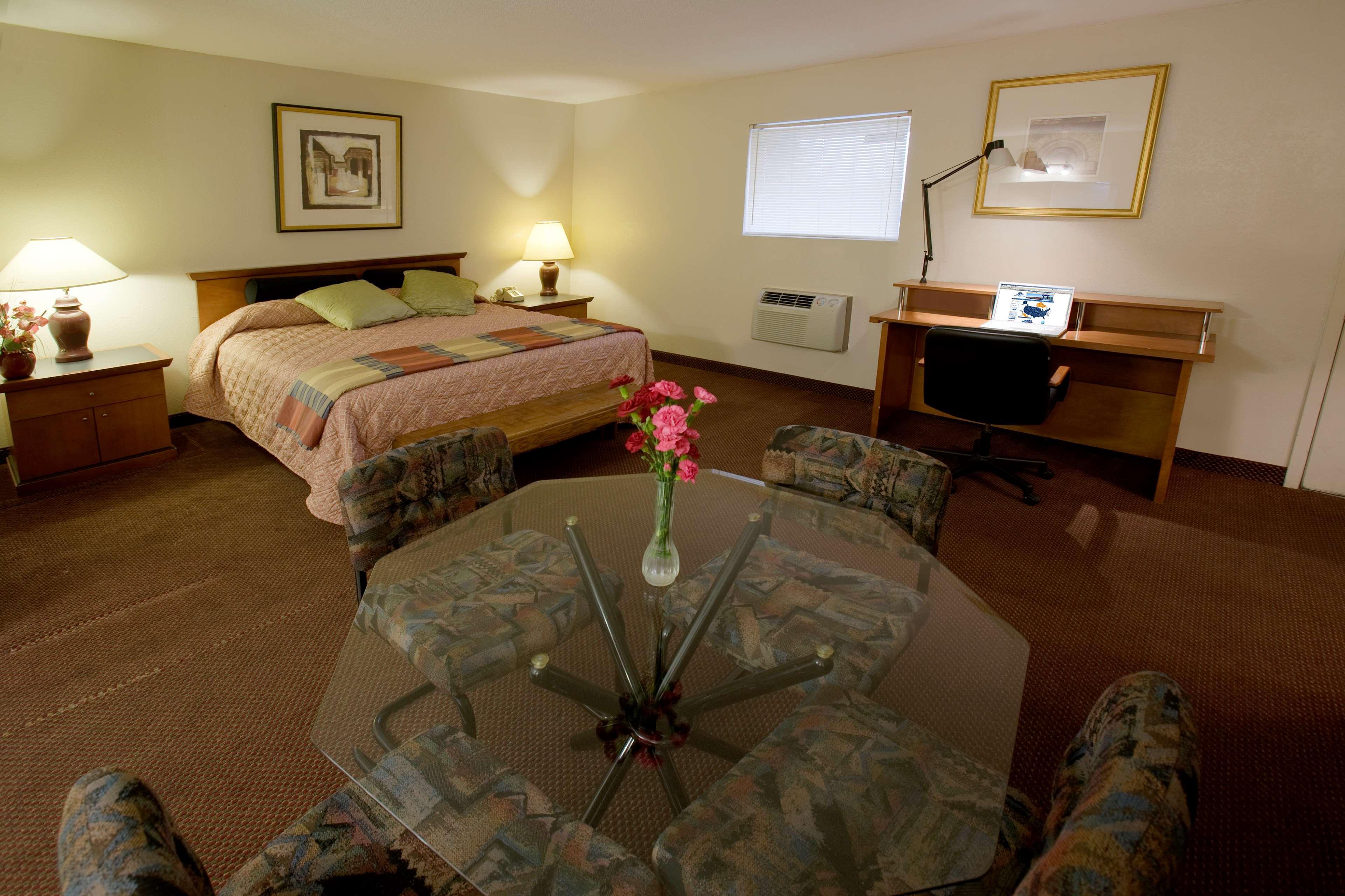 Americas Best Value Inn - Edna Zimmer foto